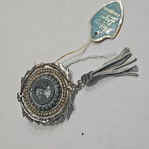 New/Old Vintage Whiting And Davis Silvertone Brooch